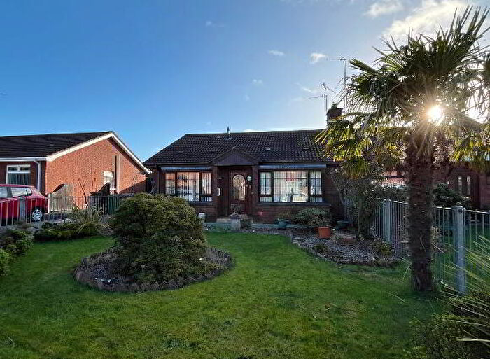 3 Bedroom Semi-detached Bungalows For Sale In Rectory Park, Lurgan, BT66