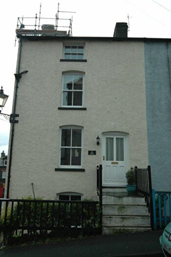 4 Bedroom End Of Terrace House To Rent In The Square, Broughton In Furness, LA20