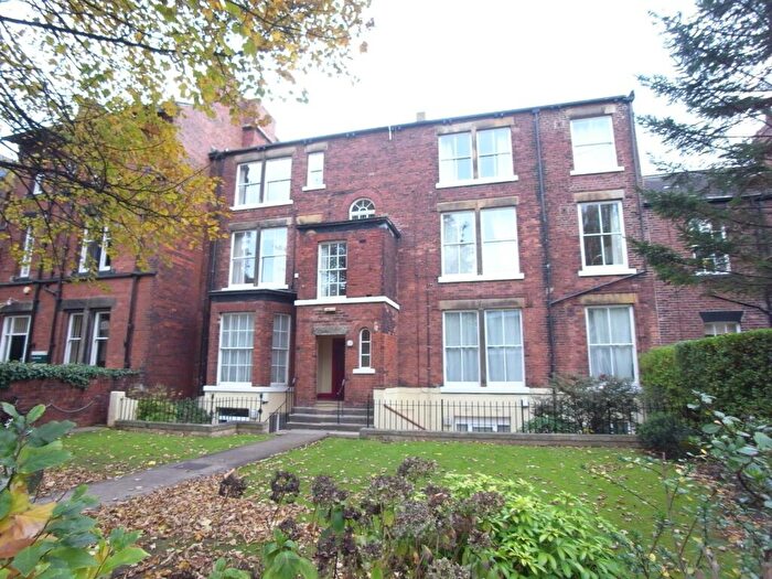 2 Bedroom Flat To Rent In Clarendon Road, Leeds, West Yorkshire, LS2