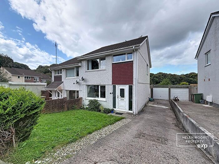 3 Bedroom Semi-detached House For Sale In Hurst Close, Goosewell, Plymstock, PL9