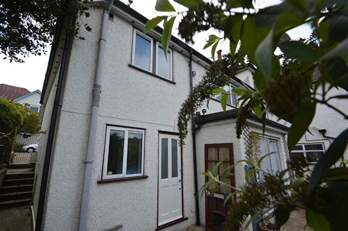 1 Bedroom Flat To Rent In Fairdene Road, Coulsdon, CR5