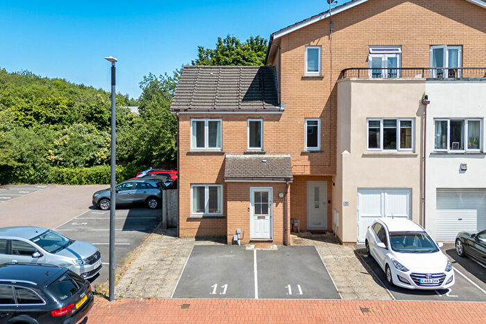 2 Bedroom End Of Terrace House For Sale In Grangemoor Court, Cardiff, CF11