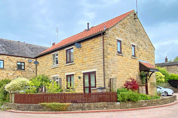 2 Bedroom Semi-Detached House For Sale In Low Mill Court, Shaw Mills, Harrogate, HG3