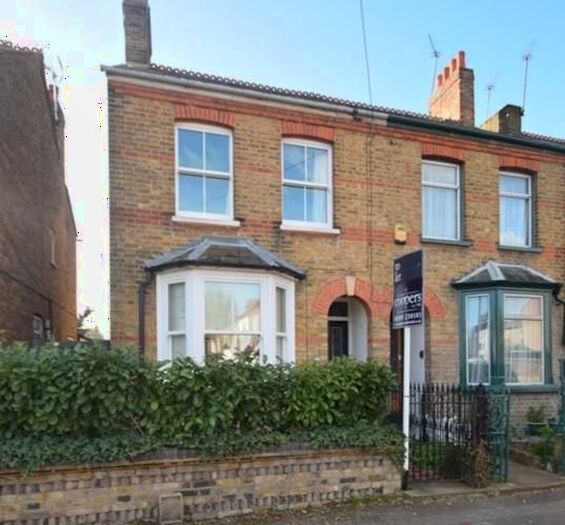 3 Bedroom Semi Detached House To Rent In Elthorne Road, Uxbridge, UB8