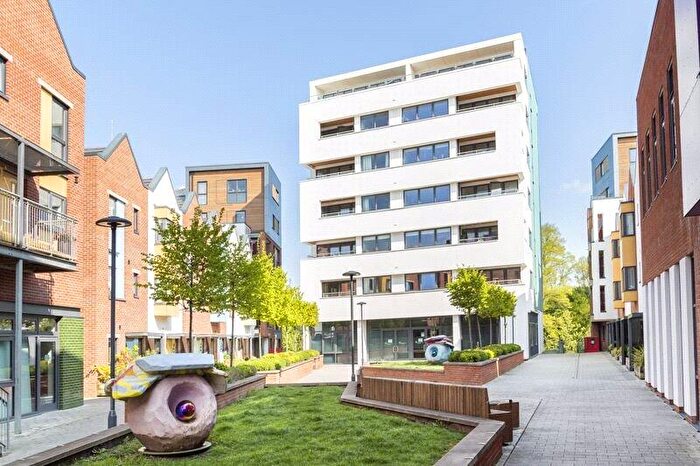 2 Bedroom Apartment To Rent In Arno's Vale, Paintworks, BS4