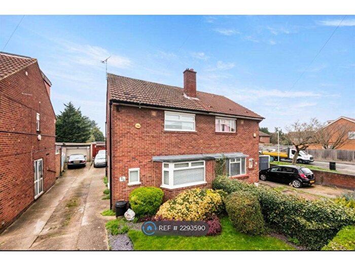 2 Bedroom Semi-Detached House To Rent In Chatsworth Road, Hayes, UB4