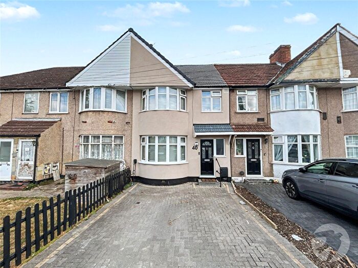 3 Bedroom Terraced House For Sale In Leechcroft Avenue, Sidcup, Kent, DA15