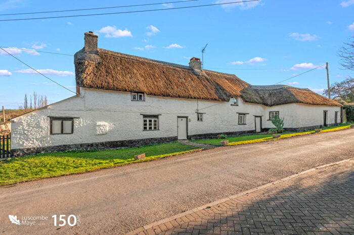 3 Bedroom Farm House For Sale In Farway, Colyton, EX24