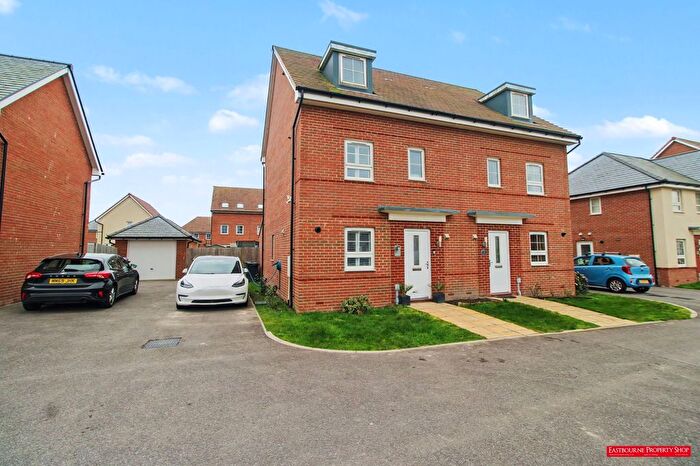 4 Bedroom Town House For Sale In Coniston Avenue, Lower Willingdon, BN22