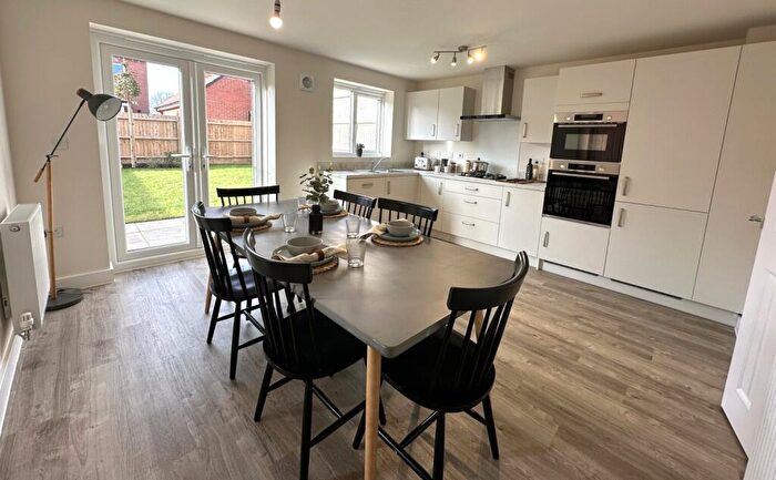3 Bedroom Detached House For Sale In Harvest Road, Market Harborough, Leicestershire, LE16