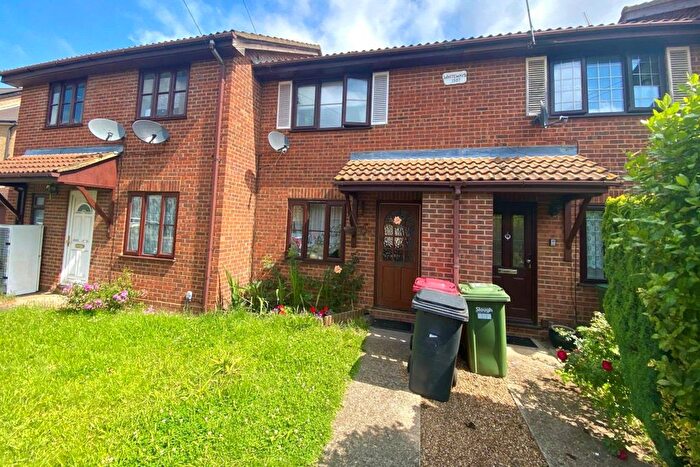 1 Bedroom Property To Rent In Whitehaven, Slough, SL1