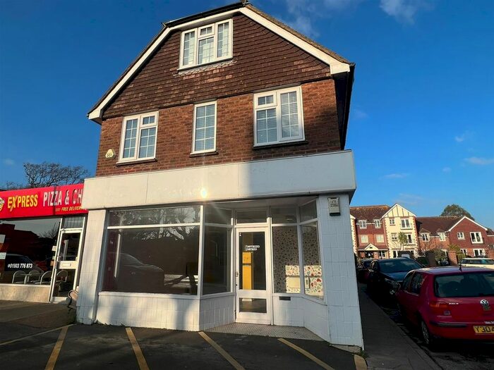 Property To Rent In The Street, Rustington, Littlehampton, BN16