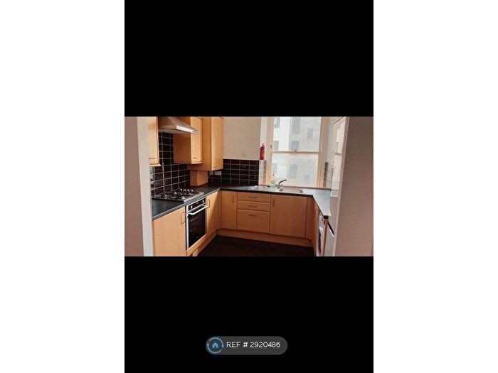 3 Bedroom Flat To Rent In Malcolm St, Dundee, DD4