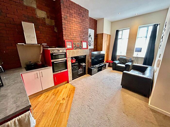 2 Bedroom Flat To Rent In Mary Street, Sheffield, S1