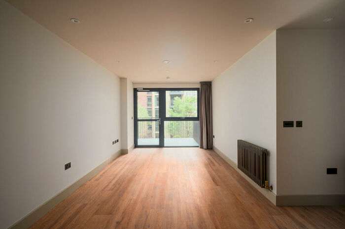 3 Bedroom Flat To Rent In The Sessile, Ashley Road, London, N17