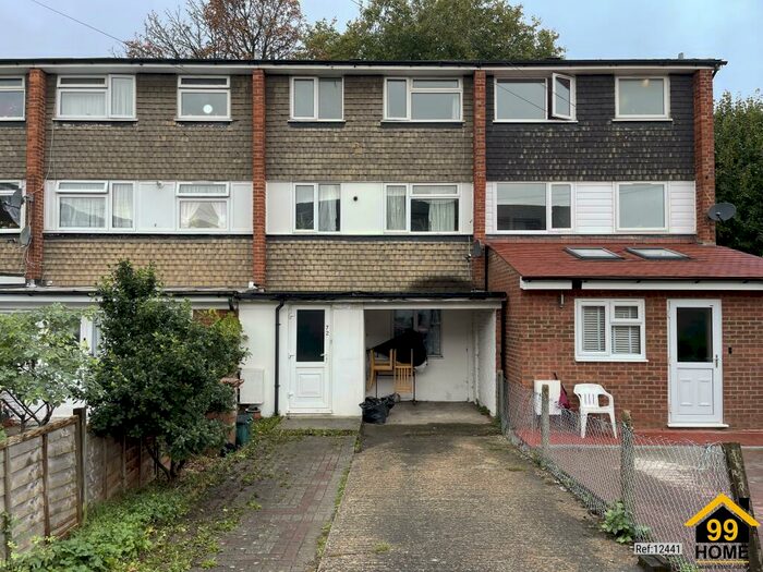 4 Bedroom Terraced House To Rent In Rose Hill, Sutton, Surey, SM1