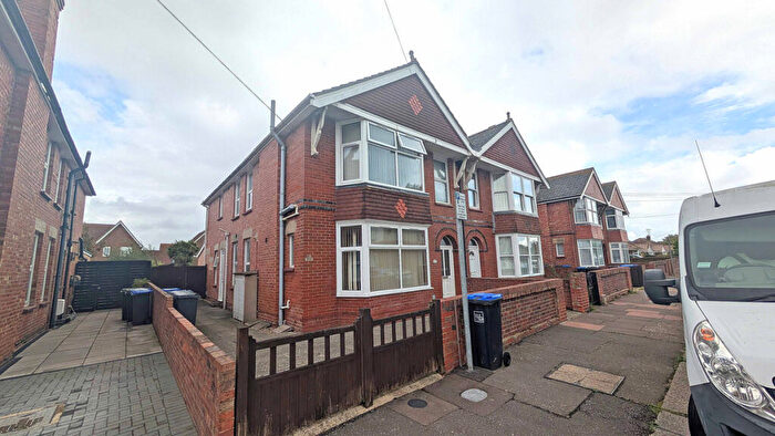 1 Bedroom Apartment To Rent In Chatham Road, Worthing, BN11