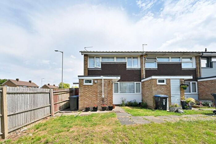 3 Bedroom Terraced House For Sale In Haddon Close, Hemel Hempstead, HP3