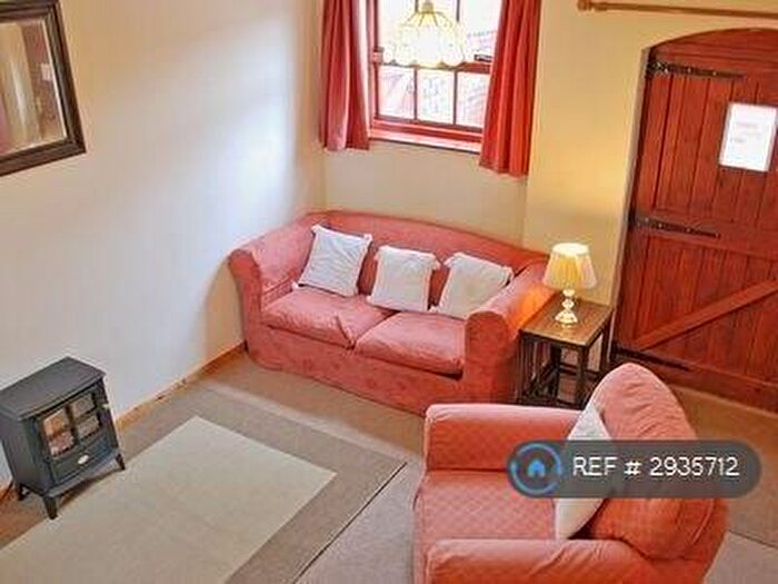 1 Bedroom Semi Detached House To Rent In The Park, Ashbourne, DE6