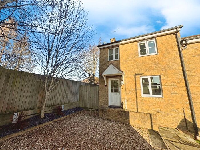 3 Bedroom End Terrace House For Sale In Highwood Drive, Nailsworth, Stroud, GL6