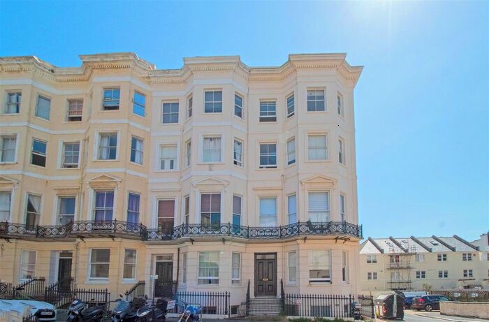 2 Bedroom Flat To Rent In Holland Road, Hove, BN3