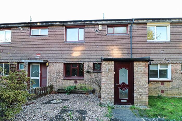 3 Bedroom House To Rent In Drywell Court, Northampton, NN3