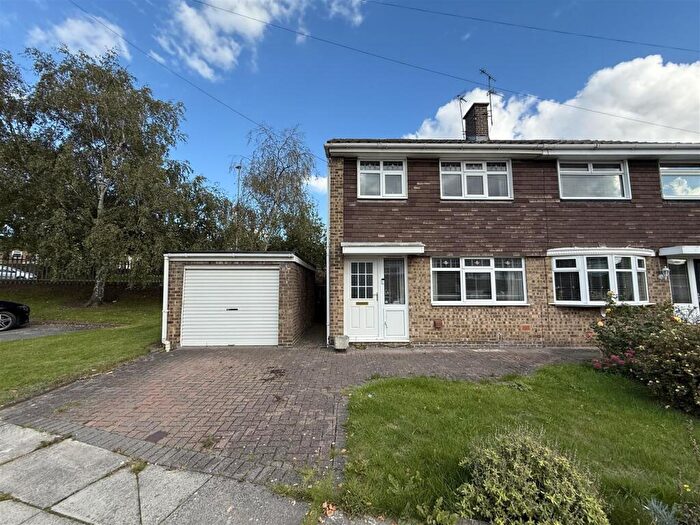 3 Bedroom Semi-Detached House For Sale In Regal Drive, Darlington, DL1