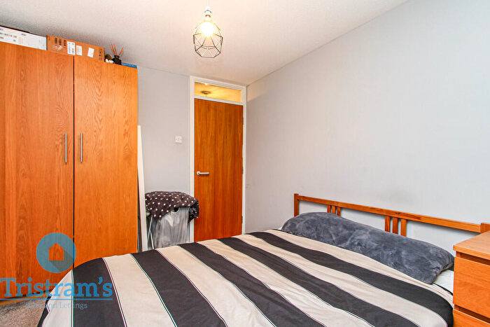 2 Bedroom Apartment To Rent In Tonnelier Road, Dunkirk, NG7