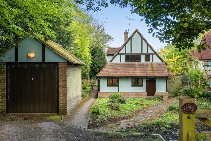 4 Bedroom Detached House For Sale In Hill Avenue, Shepherdswell, Dover, CT15