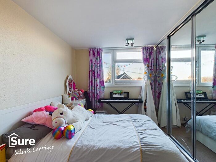 1 Bedroom Flat For Sale In Hasedines Road, Hemel Hempstead, Hertfordshire, HP1