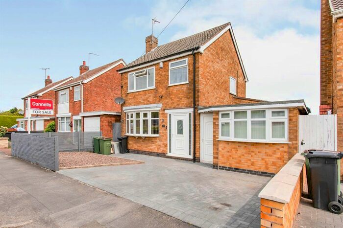 3 Bedroom Detached House To Rent In Aylestone Lane, Wigston, LE18