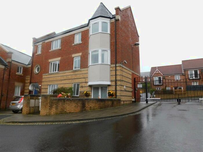 2 Bedroom Flat To Rent In Union Street, North Shields, NE30