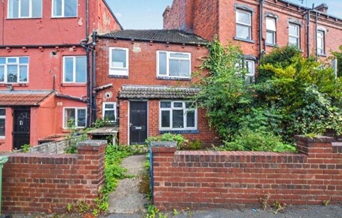2 Bedroom House For Sale In Arley Street, Leeds, West Yorkshire, LS12