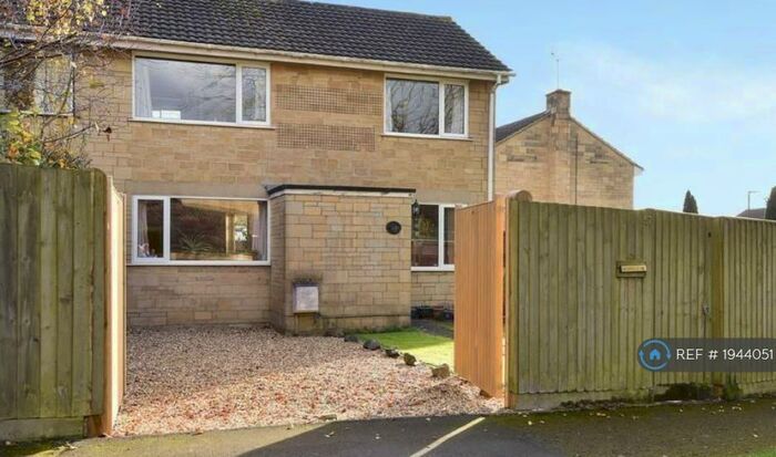3 Bedroom Semi-Detached House To Rent In Cirencester, Cirencester, GL7