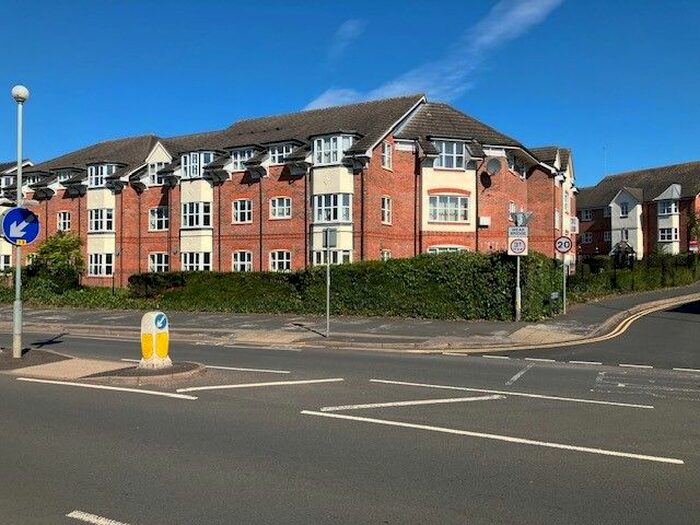 2 Bedroom Flat To Rent In Birch End, All Saints Road, Warwick, CV34