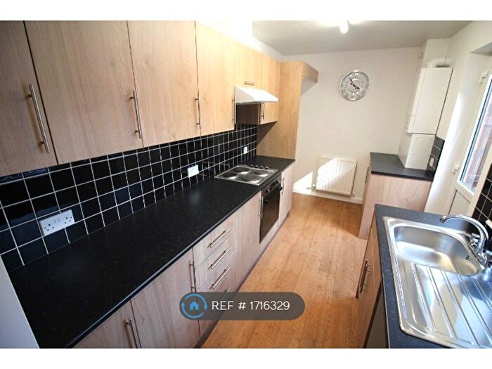 2 Bedroom Terraced House To Rent In Locomotive St, Darlington, DL1
