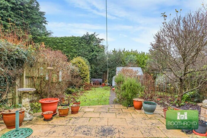 3 Bedroom Semi-Detached House For Sale In Randall Road, Kenilworth, CV8