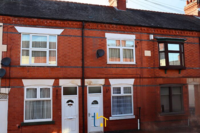 2 Bedroom Terraced House To Rent In Dunton Street, Leicester, LE3