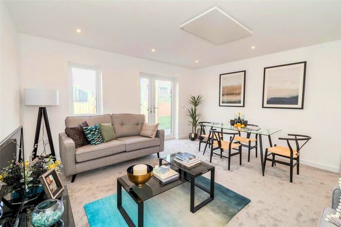 3 Bedroom Terraced House For Sale In Searle Drive, Gosport, PO12