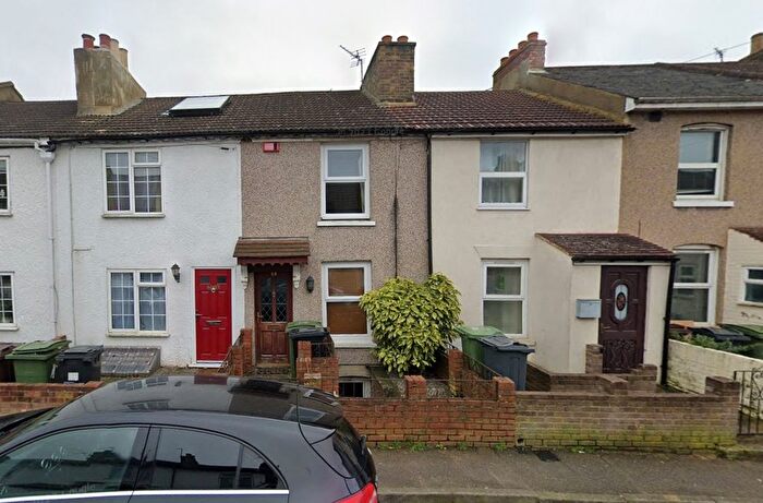 2 Bedroom Terraced House For Sale In Peel Street, Maidstone, ME14