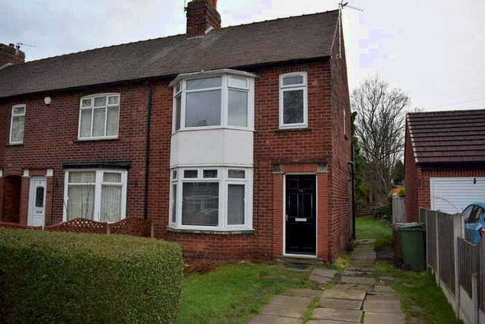 2 Bedroom End Of Terrace House To Rent In Beechwood Avenue, Flanshaw Park, Wakefield, WF2