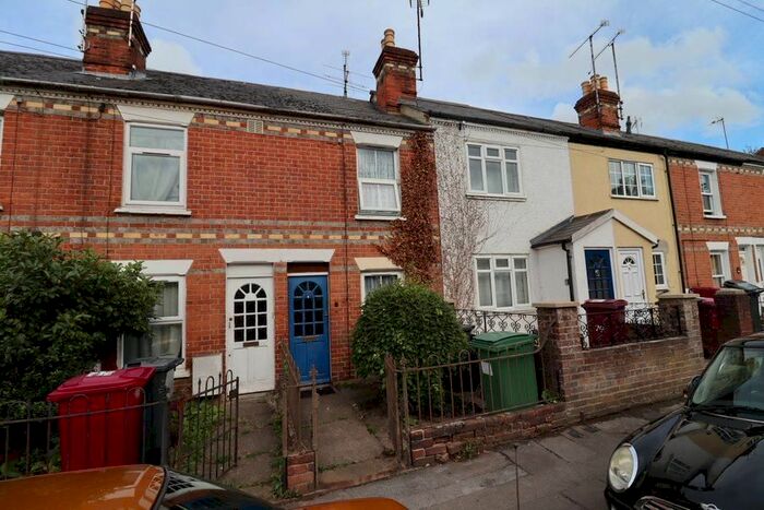 2 Bedroom Terraced House To Rent In Foxhill Road, Reading, RG1