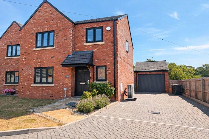 3 Bedroom Detached House For Sale In School Lane, Galley Common, Nuneaton, CV10