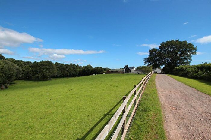 4 Bedroom Barn Conversion To Rent In Heol St Y Nyll Lane, Capel Llanilltern, Cardiff, CF5