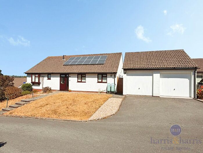 3 Bedroom Detached Bungalow For Sale In Millbrook Dale, Axminster, EX13