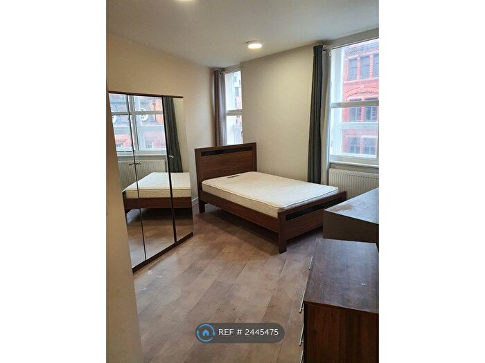 Studio To Rent In Cobourg Street, Manchester, M1