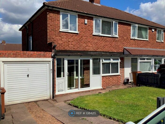 3 Bedroom Semi-Detached House To Rent In Cherrywood Road, Sutton Coldfield, B74