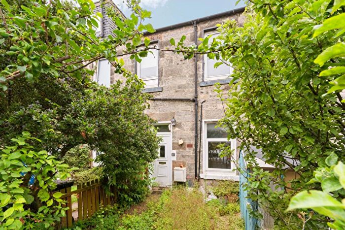 2 Bedroom Flat For Sale In Ashville Terrace, Lochend, Edinburgh, EH6