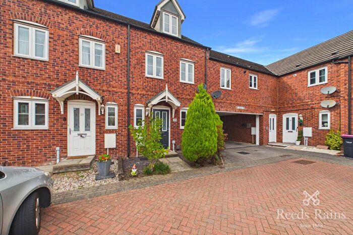 3 Bedroom Terraced House For Sale In Long Meadows, Bramley, Rotherham, South Yorkshire, S66
