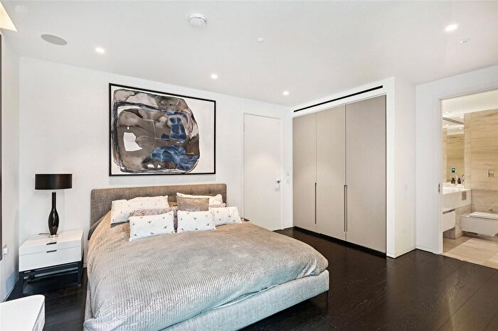 1 Bedroom Flat For Sale In Nova, Buckingham Palace Road, Victoria, London, SW1W